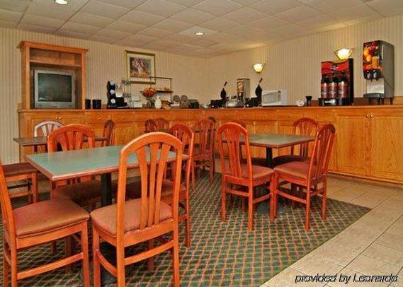 ควอลิตี้ อินน์ เซิร์ฟไซด์ เมอร์เทิลบีช Surfside Beach ร้านอาหาร รูปภาพ